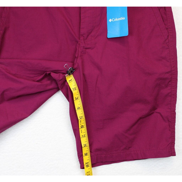 Columbia Washed Out Chino Shorts Men's 30 / 10" Dark Magenta Outdoors Preppy - Picture 5 of 10